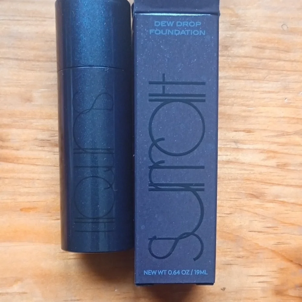 NIB Surratt Dew Drop Foundation #15 Medium Broze/Crimson